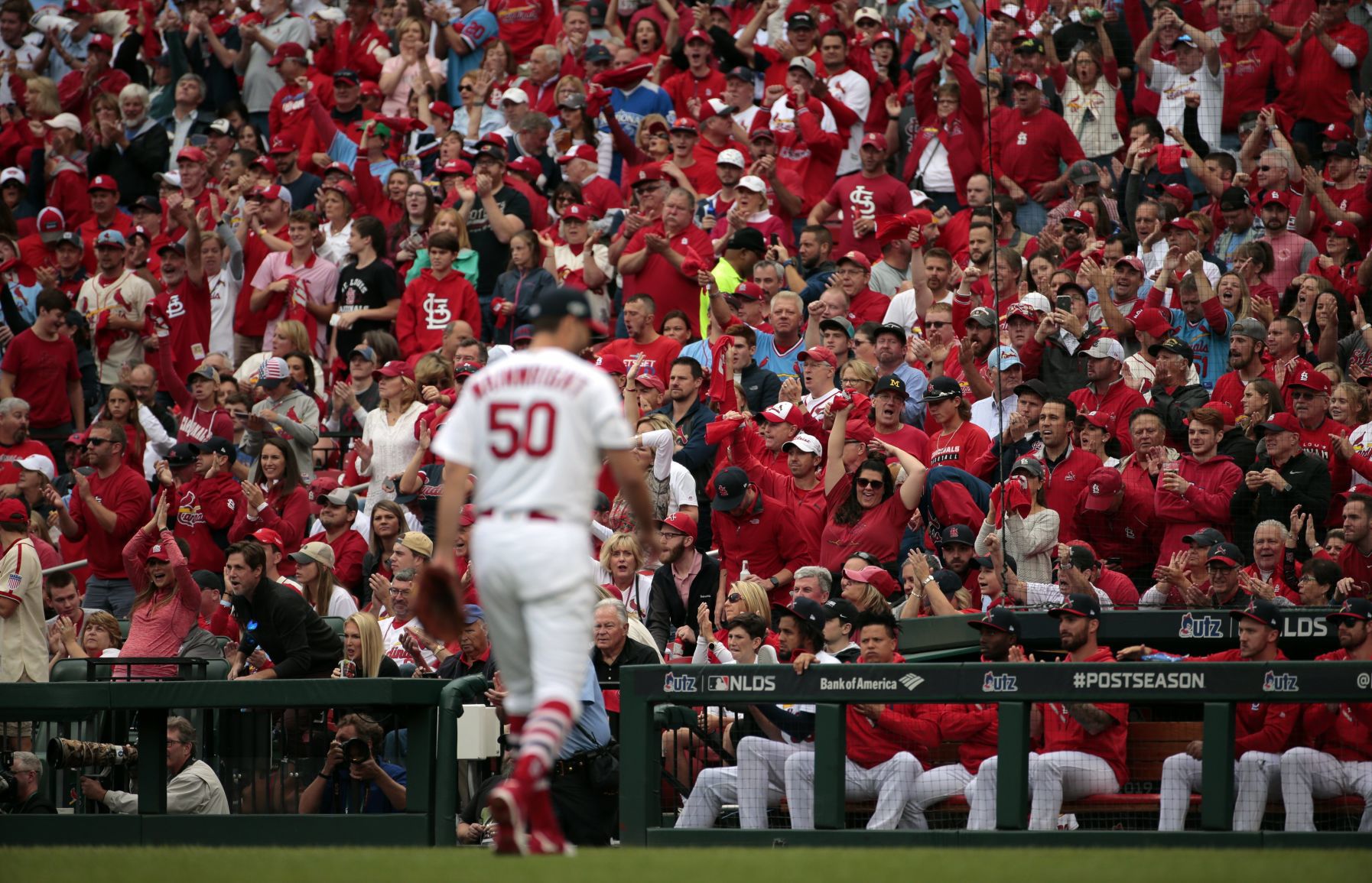 Braves take NLDS lead with 3-1 victory over Cardinals